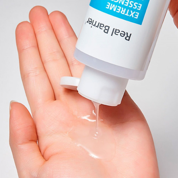 Гиалуроновый тонер-эссенция с церамидами для лица Real Barrier Extreme Essence Toner 190 мл | Москосметикс