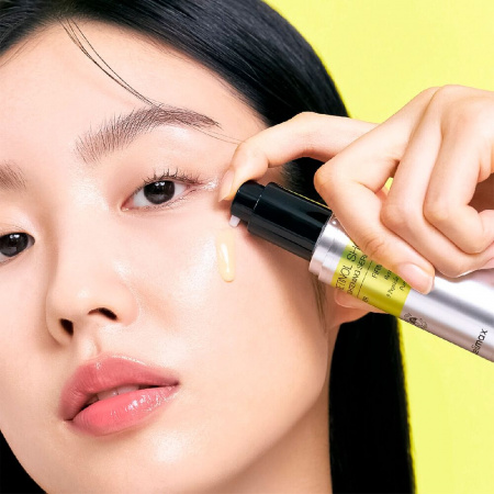 Подтягивающая сыворотка с ретинолом и микроиглами Сelimax The Vita A Retinol Shot Tightning Serum 30 мл | Москосметикс